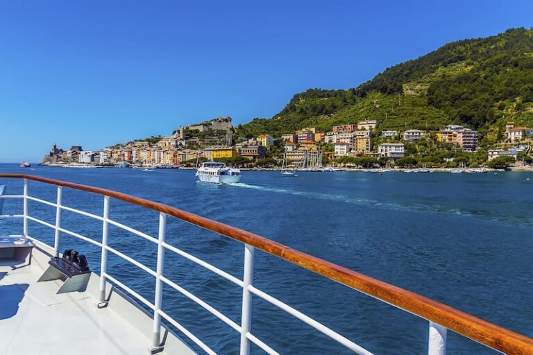 boat tours cinque terre