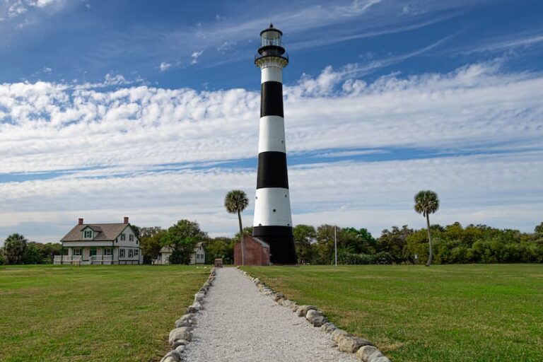 10 Prettiest Lighthouses in Florida (+ How to Visit Them)