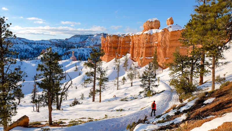 Winter hiking in Bryce Canyon